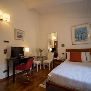 ego-residence-ferrara.emilia-romagnahotels.net/